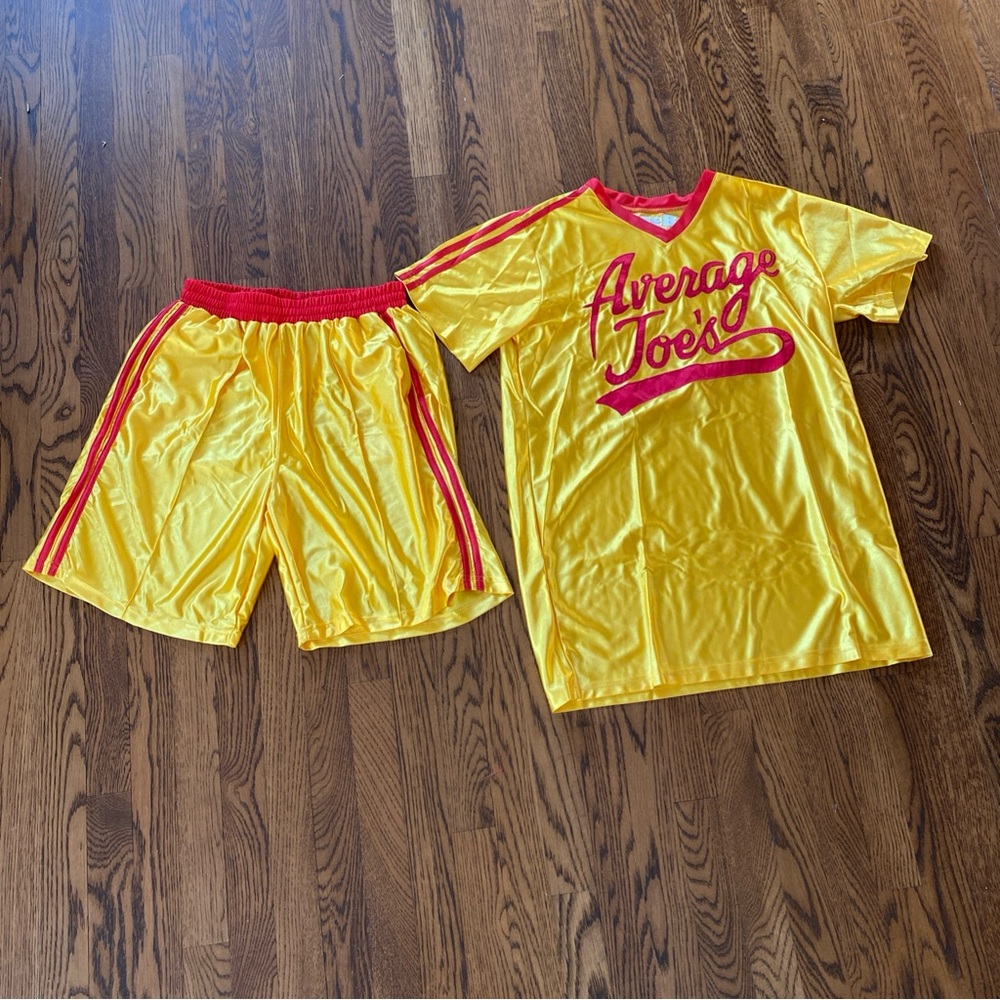 NWOT Dodgeball Average Joes Jersey & Shorts Women’s Size Medium Kate Veatch